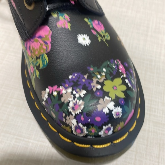 DR MARTENS 1460 Vintage Floral Leather Boots - Picture 7 of 11